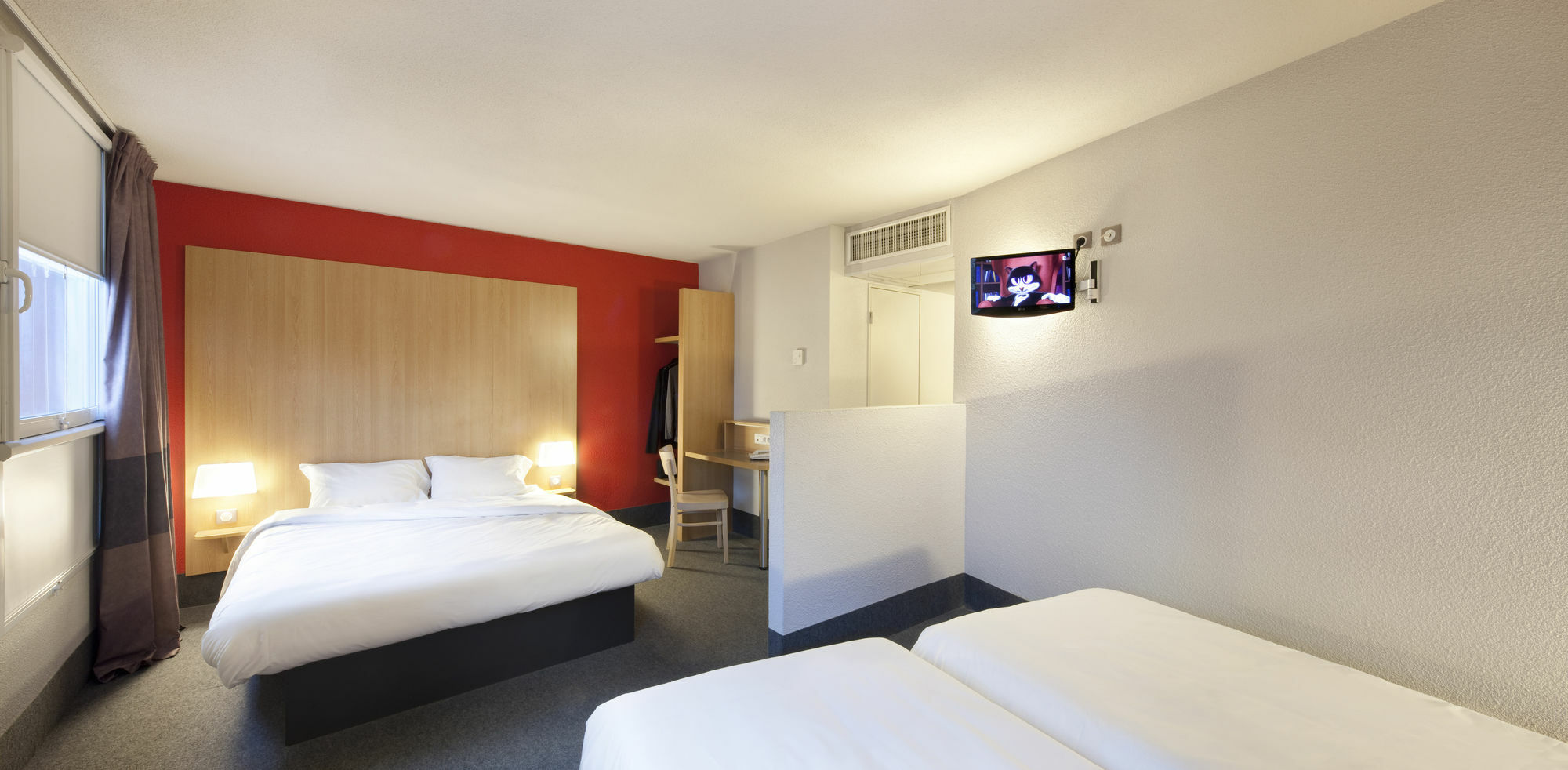 B&B Hotel Evreux Exterior photo